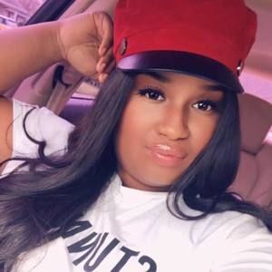 Meet your Posher, Kwan